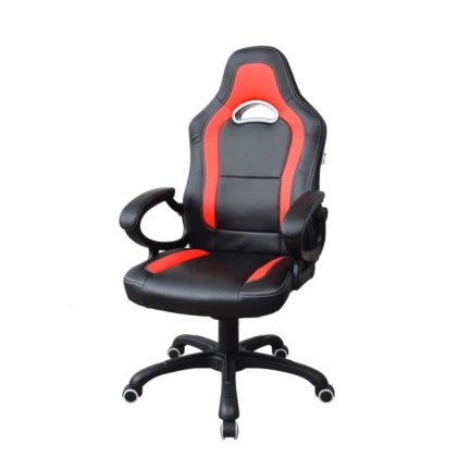 Мала играчка тркаћа столица